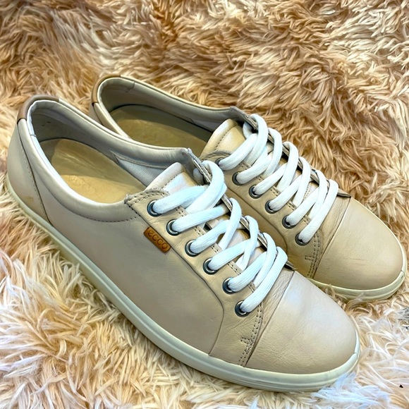 Ecco Shoes - ECCO Womens Soft 7 Sneaker | Size 10 | Vanilla Metallic Sneakers Comfy Easential